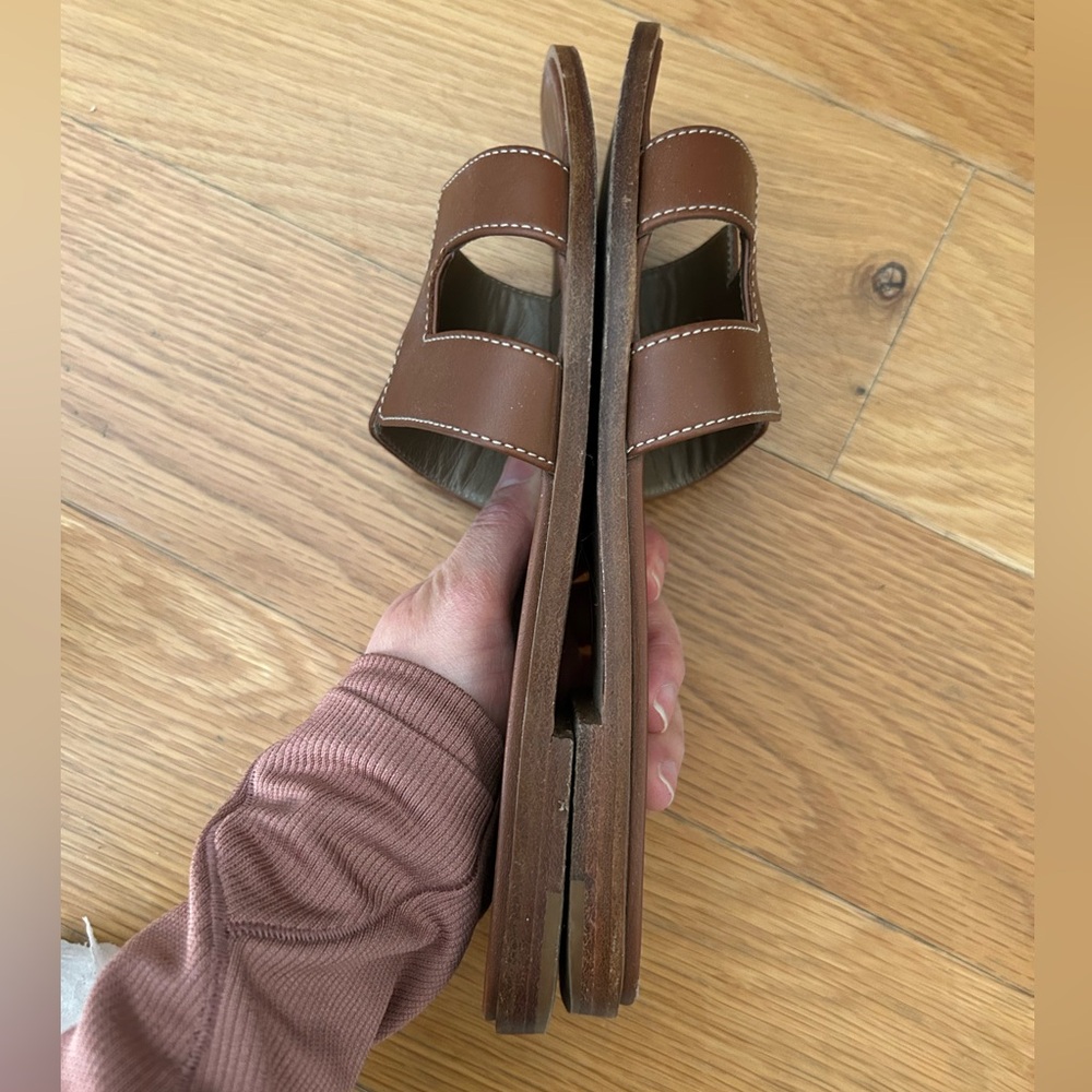 Hermes Oran Sandals- size 7 - Picture 6 of 7